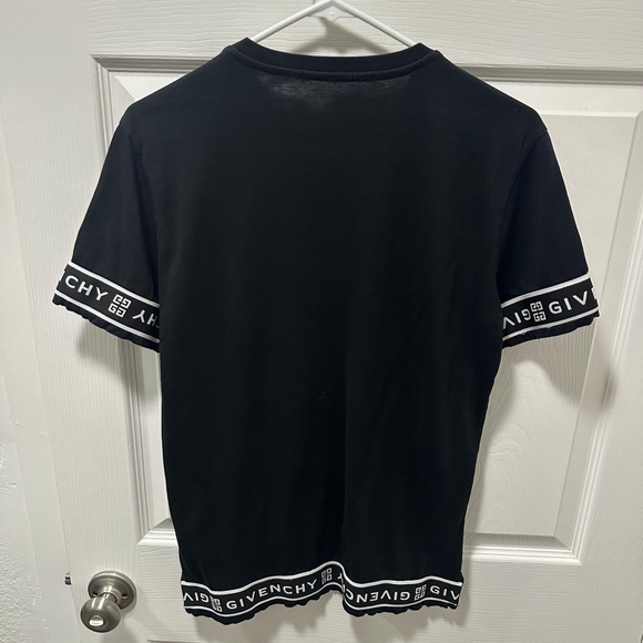 Givenchy Black Men's T-Shirt - Picture 2 of 5